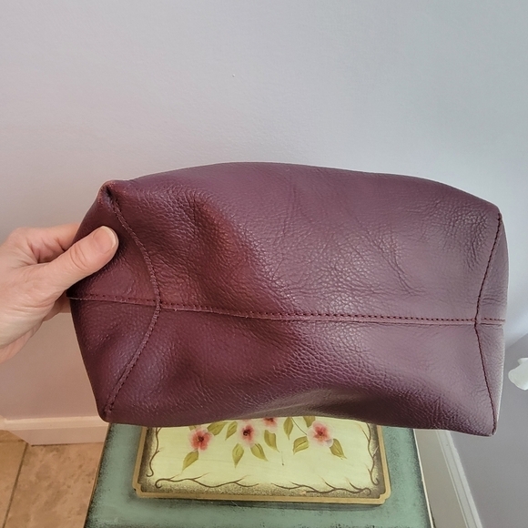 Mark & Graham Leather Drawstring Bag - Picture 5 of 7